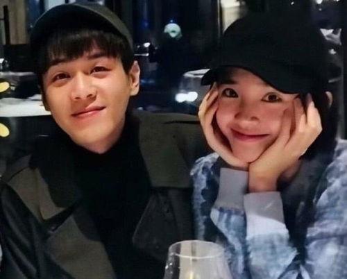 娱乐圈吃瓜群怎么看,揭秘明星幕后故事与八卦传闻 第3张 娱乐圈吃瓜群怎么看,揭秘明星幕后故事与八卦传闻 第3张